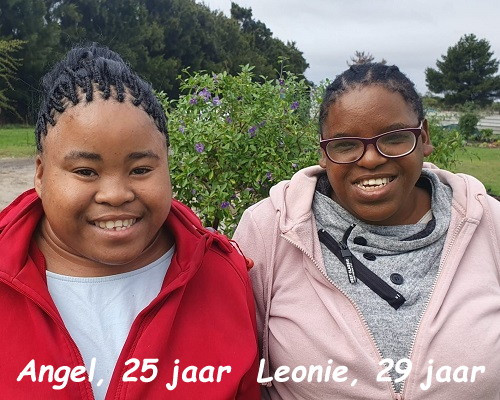 Angel, 25 jaar - Leonie, 29 jaar